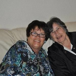 Meet your Posher, Pauline